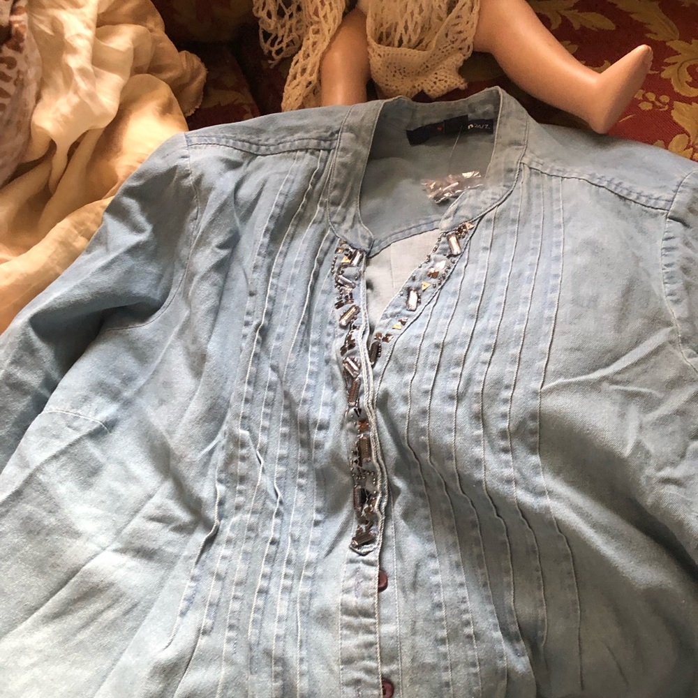 Denim blue top